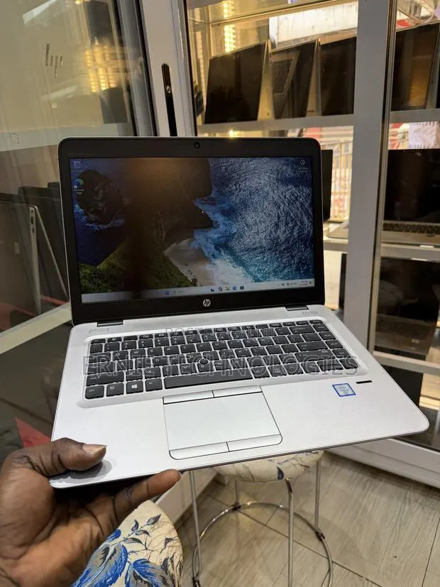 Laptop HP EliteBook 840 G3 8GB Intel Core i5 SSD 512GB · Photo 1