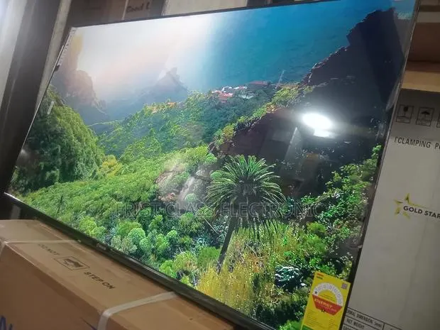 Sigma 55 Uhd Tv Zone, Tv That Locks Your Focus. · Photo 1