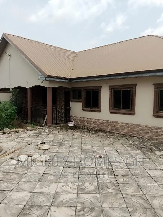 3bdrm House in Mighty Homes, Kasoa for rent · Photo 1