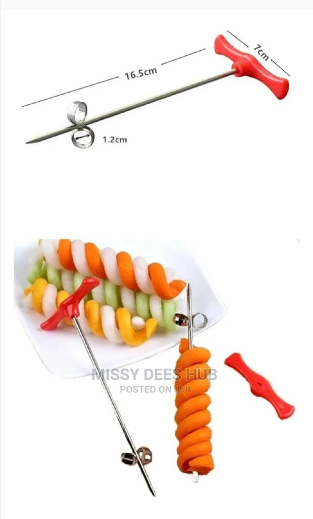 Manual Spiral Or Twist Slicer · Photo 3