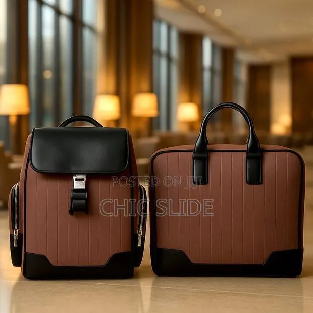 Leather-Trimmed Canvas Set · Photo 1