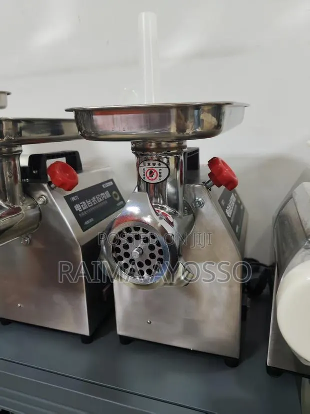 Commercial Meat Grinder · Photo 1
