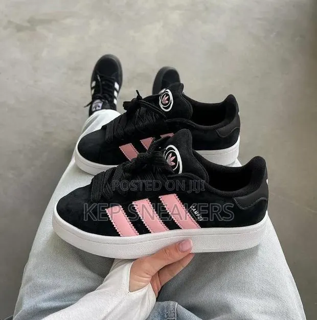 Adidas Campus 00s “Core Black True Pink” · Photo 1