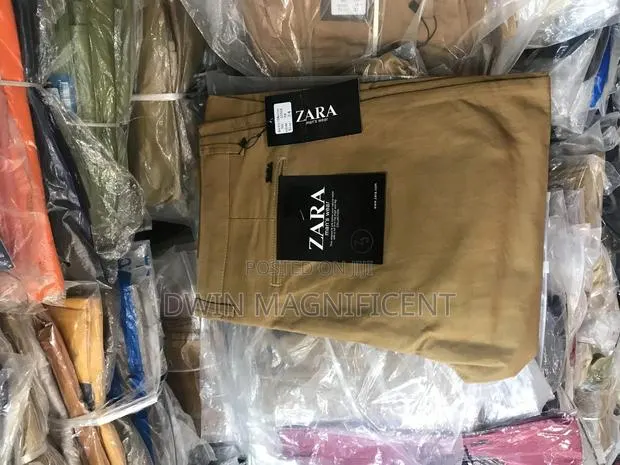 Original Zara Khaki Trousers · Photo 1