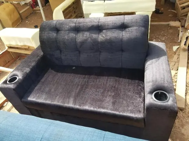 Black 2in1 Sofa Chair · Photo 1