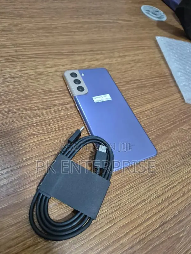 Samsung Galaxy S21 5G 256 GB Purple · Photo 1