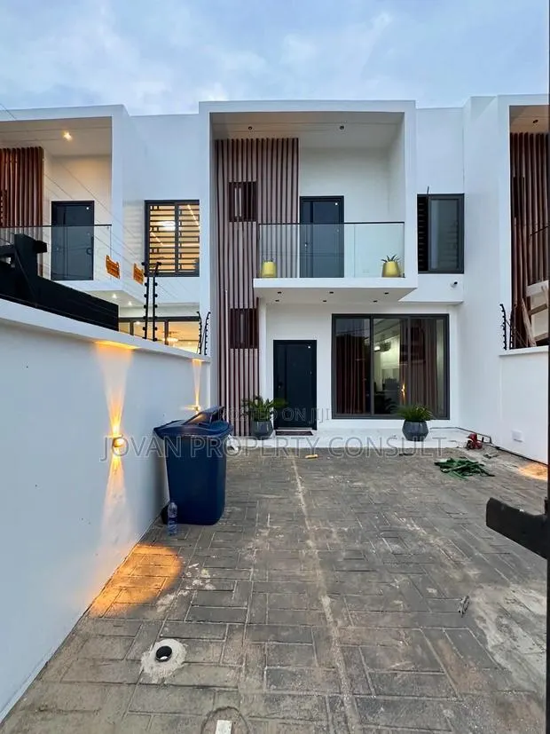 2bdrm House in Botwe School, East Legon for sale · Photo 1