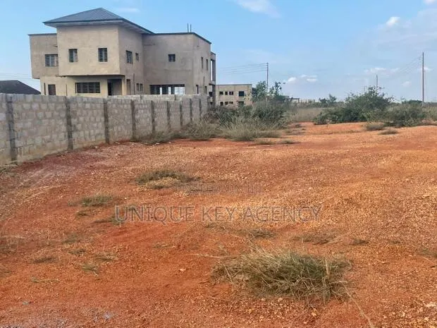 Land for Sale in Dodowa Malejor · Photo 1