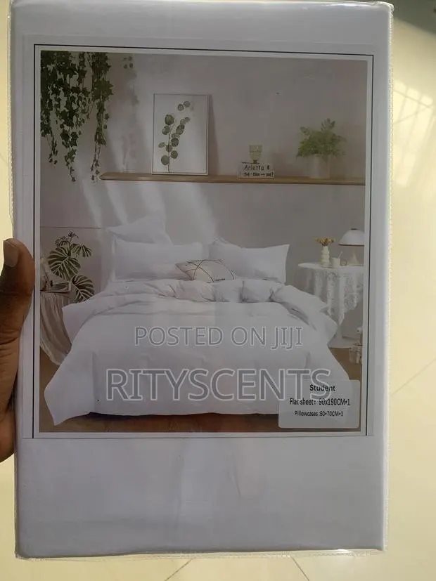 White Students Bedsheet With 1 Pillow Case · Photo 1