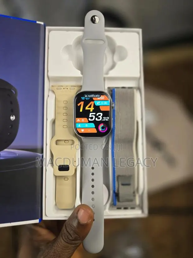 X16 Smartwatch · Photo 1