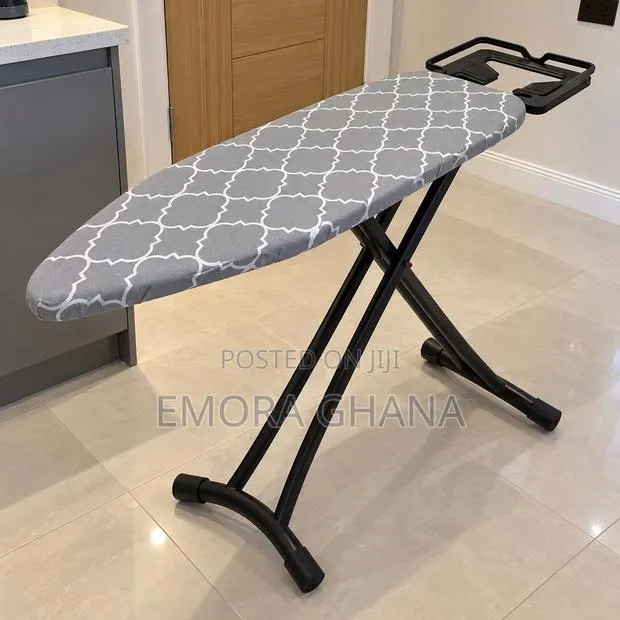 Strong Adjustable Ironing Board With Iron Rest · Photo 1