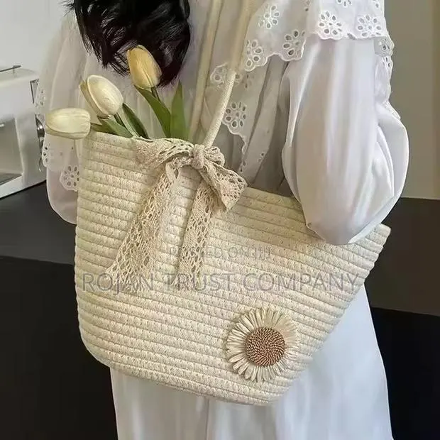 New Design Hand Woven Cotton Tote Bag · Photo 1