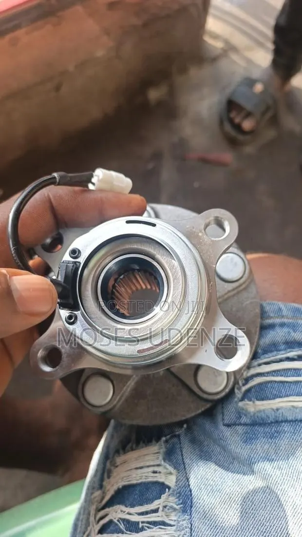Nissan Morano 2012,13,14,15,16 Front Hub Bearing · Photo 1