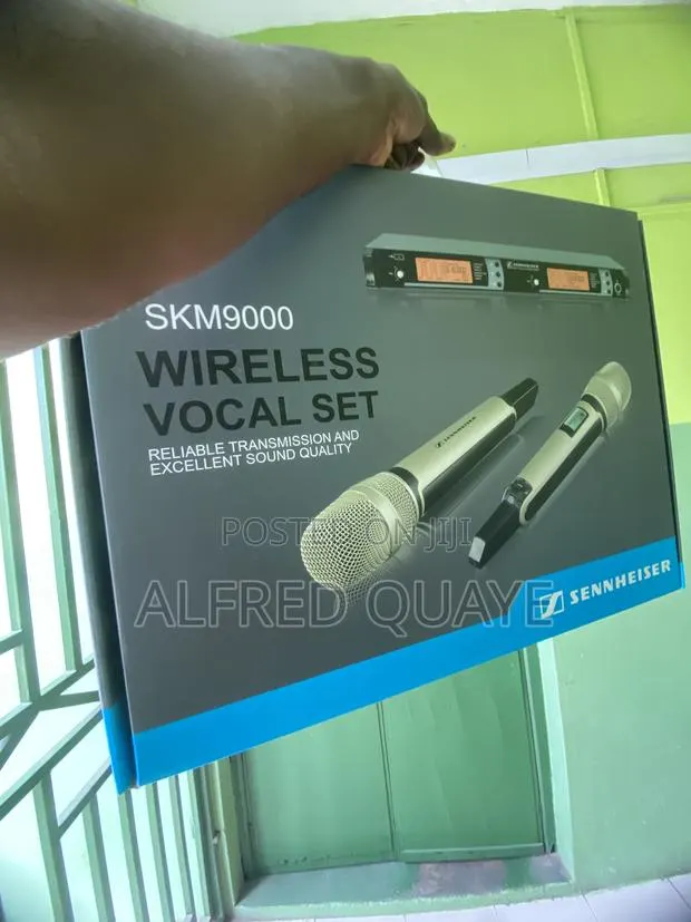 SKM9000 Wireless Vocal Set · Photo 1