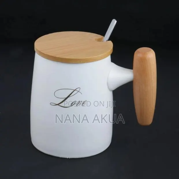 Customised Mug With Wooden Lid And Spoon · Photo 1