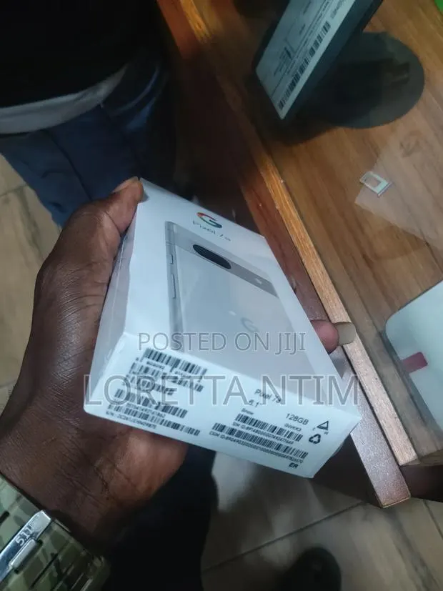 New Google Pixel 7a 128 GB White · Photo 1
