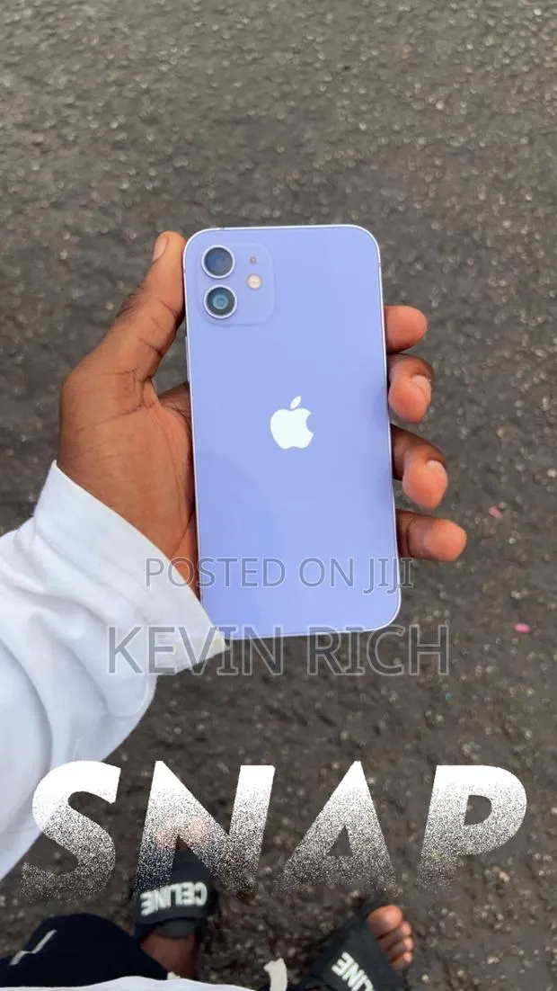Apple iPhone 12 64 GB Purple · Photo 1