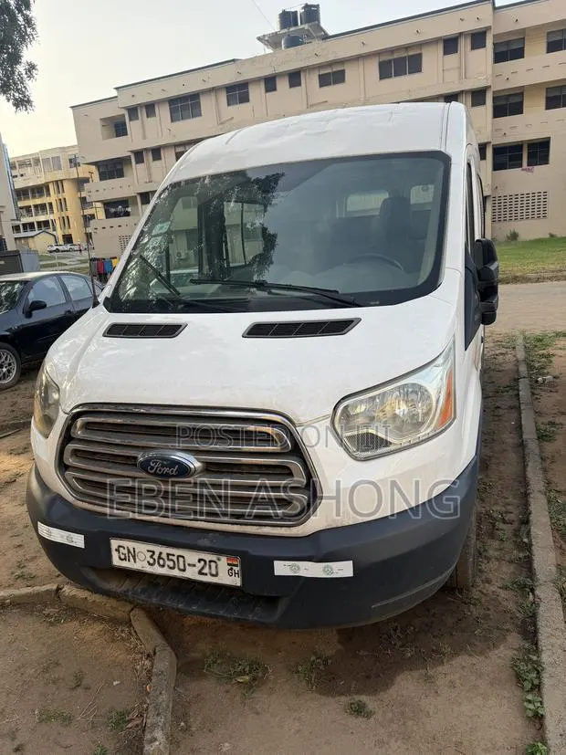 Ford Transit 2015 White · Photo 1