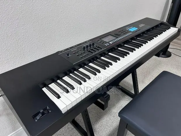 Roland JUNO-D8 88-Key Synthesizer · Photo 1