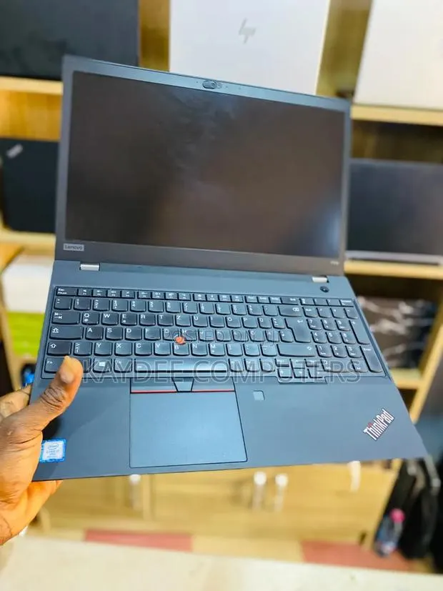 Laptop Lenovo ThinkPad P53 16GB Intel Core i7 SSD 256GB · Photo 1