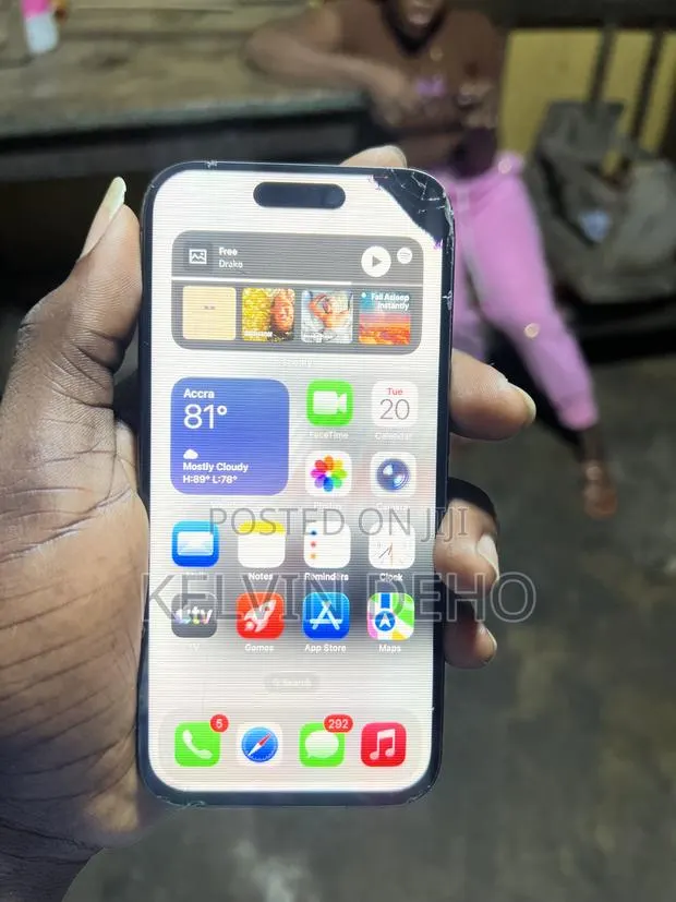 Apple iPhone 15 Pro 128 GB Blue · Photo 1