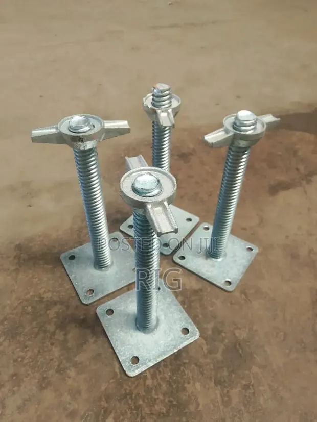 Base Jack For Galvanized Scaffold · Photo 1