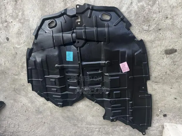Toyota Camry Spider 2011 2012,2013,2014 Under Panel Engine Cover · Photo 1