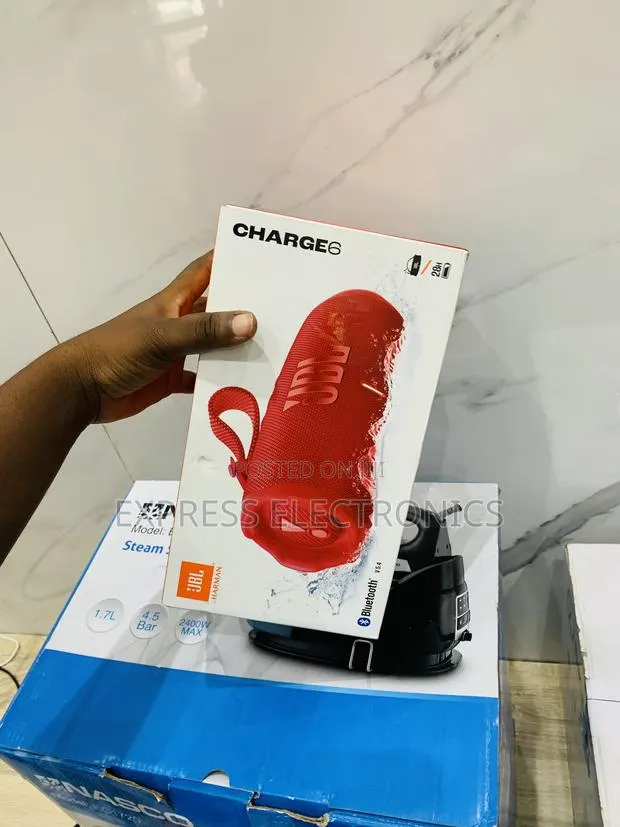 Nicely Designed Charge 6 Bluetooth Speaker · Photo 1