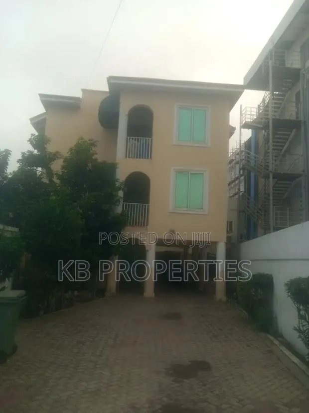 2bdrm Apartment in Kb Properties, Baatsona Total for rent · Photo 1