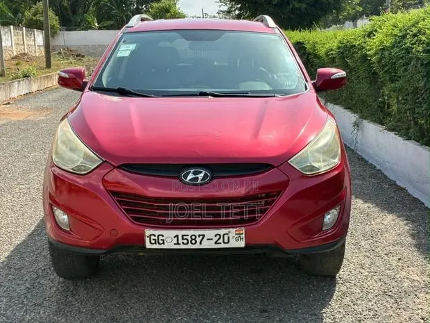 Hyundai Tucson 2014 Red · Photo 1