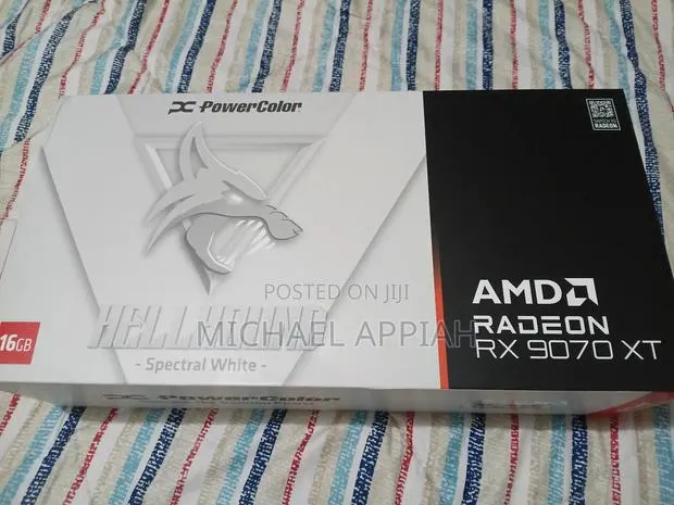 Amd Radeon Rx 9070 Xt · Photo 1