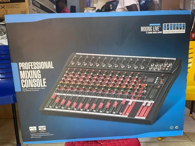 Professional Mixer Console (Ct -12) · Photo 1