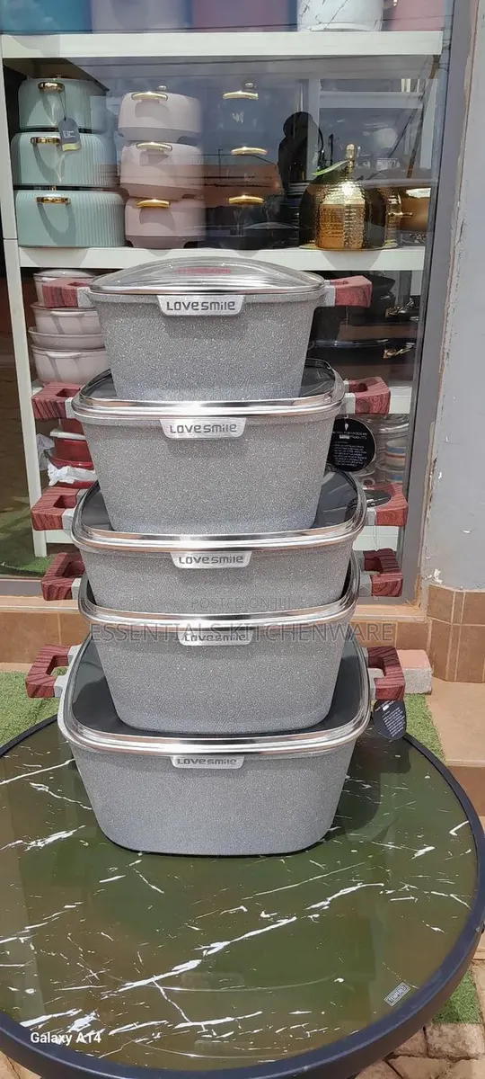 Love Smiles Non-Stick Granite Cookware Set · Photo 1