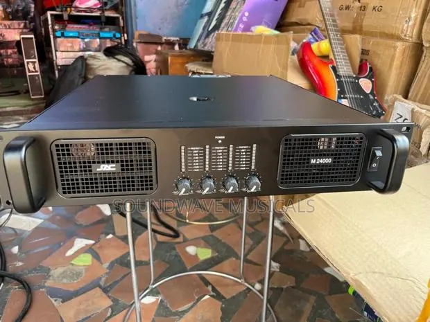 Jac 4in1 Amplifier for Line Arrays · Photo 1