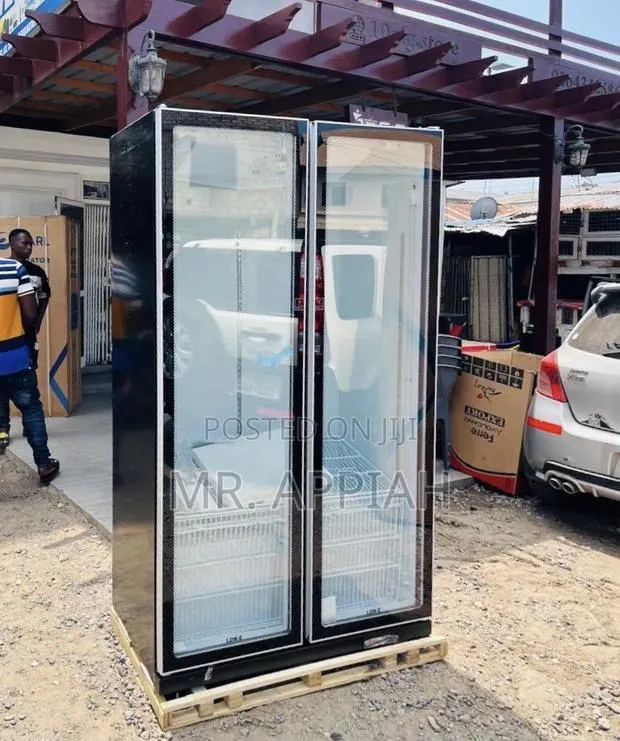 Smart Cooling Pearl PVC-801-27AA Beverage Cooler(Glass Door). · Photo 1