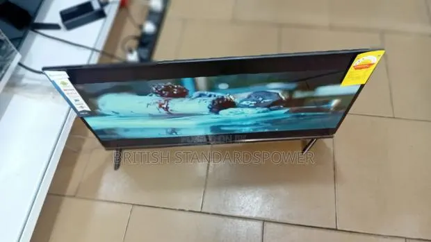 Smart 32" Dolphine Bay Tv · Photo 1
