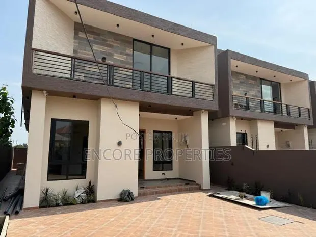 4bdrm House in Oyarifa Focus, Barrier for sale · Photo 1