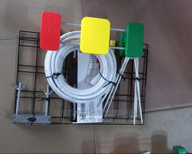 Uhf Antenna Installation · Photo 1