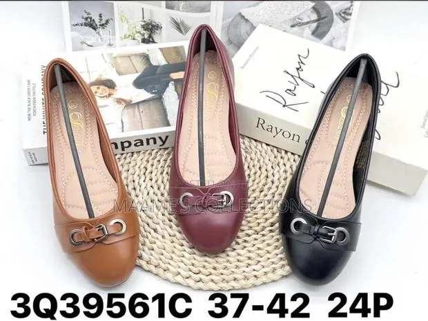 Women’s Elegant Patent Flat Shoes – Stylish Comfortable · Photo 1