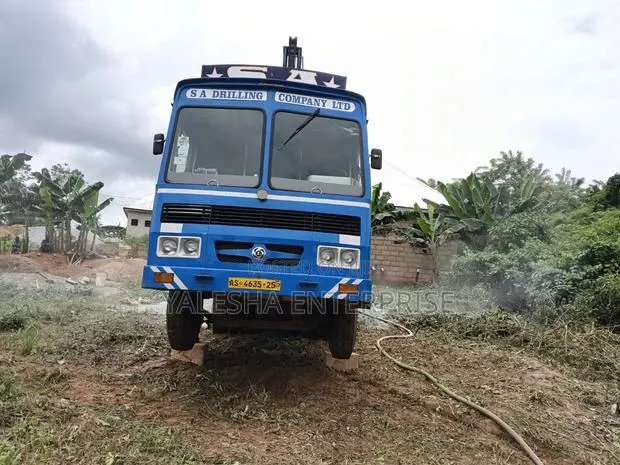 Professional Mechanised Borehole Kokofu · Photo 1