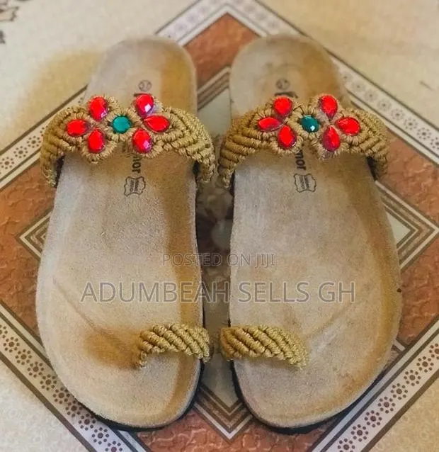 Birk/Berk Slippers · Photo 1