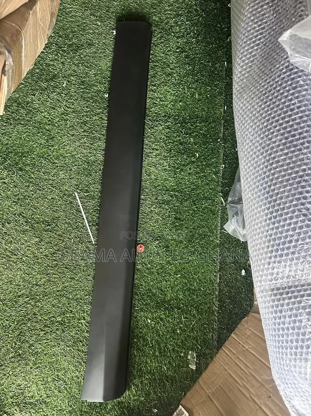 Mitsubishi Outlander 2022 2023 2024 2025 Door Moulding Trim Molding · Photo 1