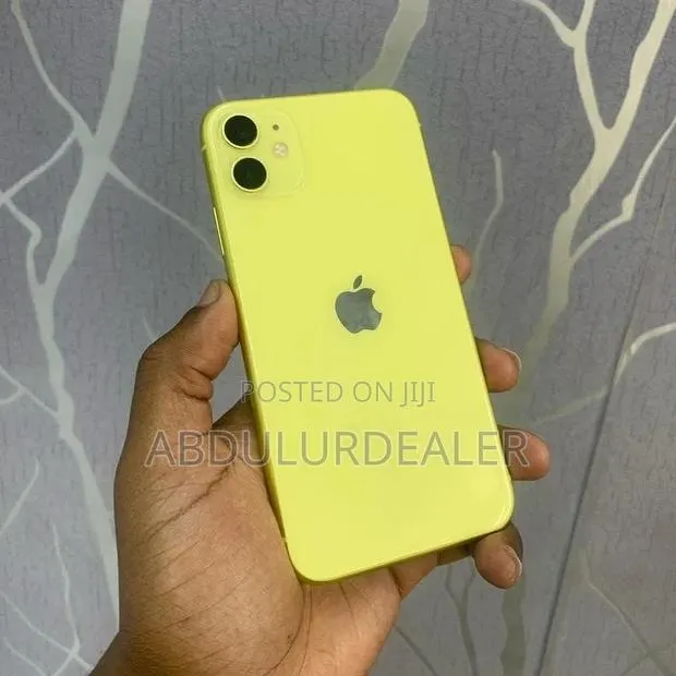 New Apple iPhone 11 128 GB · Photo 1