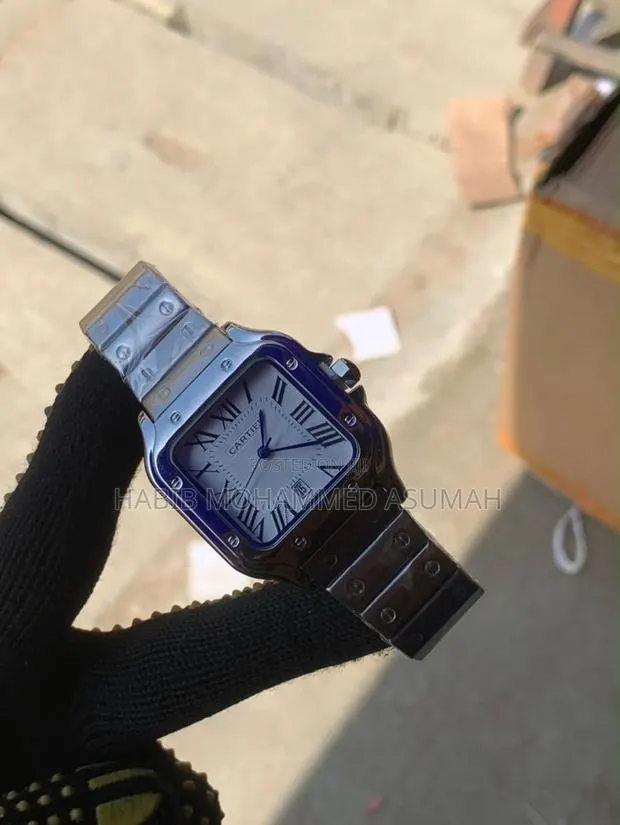 Cartier Watches · Photo 1