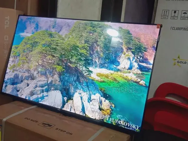 TCL 43-Inch Qled Smart Tv, Tv That Turns Color Into Lifestyle · Photo 1