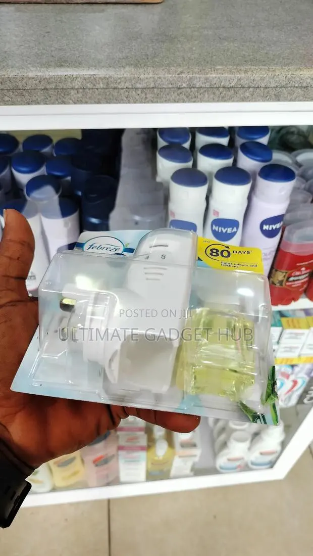 Plug-in Air Freshener (Febreze/Ambi Pur) · Photo 3