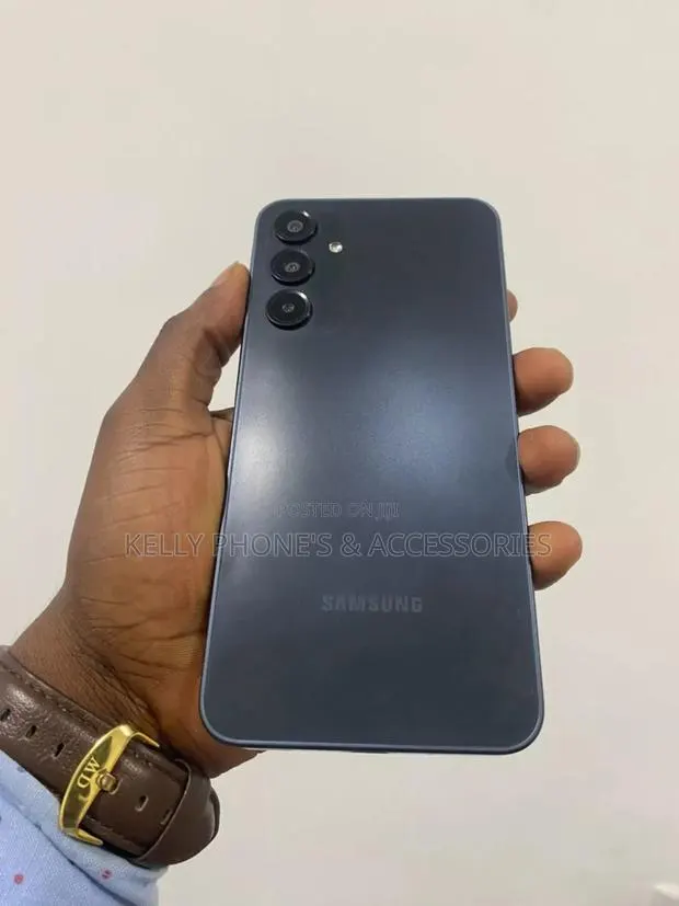Samsung Galaxy A16 128 GB Black · Photo 1