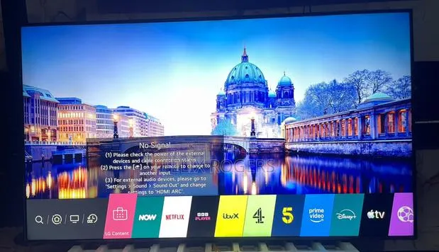LG 65inches Smart TV · Photo 1