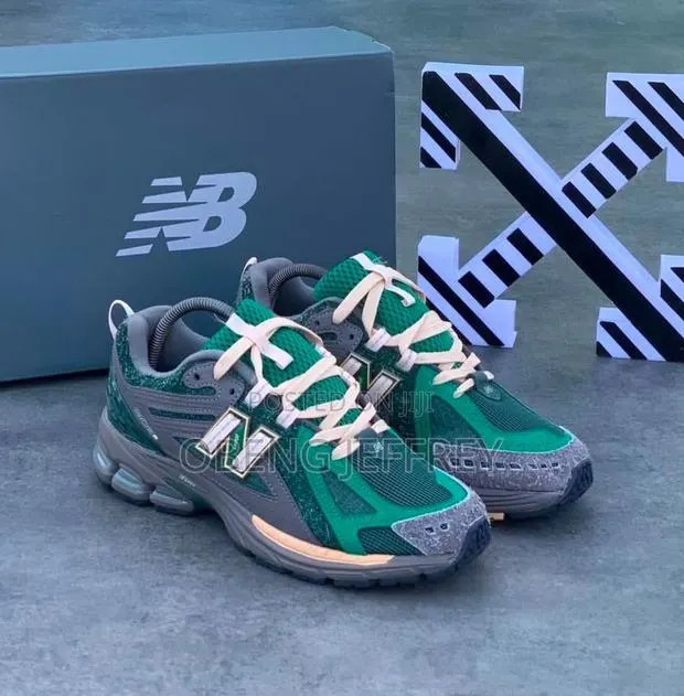 Original New Balance 1906 Diamond District · Photo 1