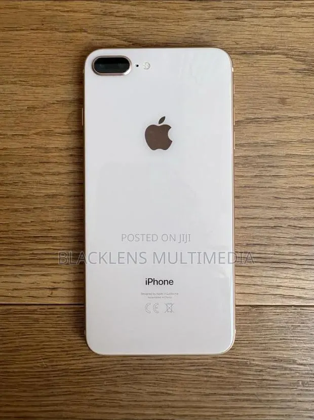 Apple iPhone 8 256 GB White · Photo 1